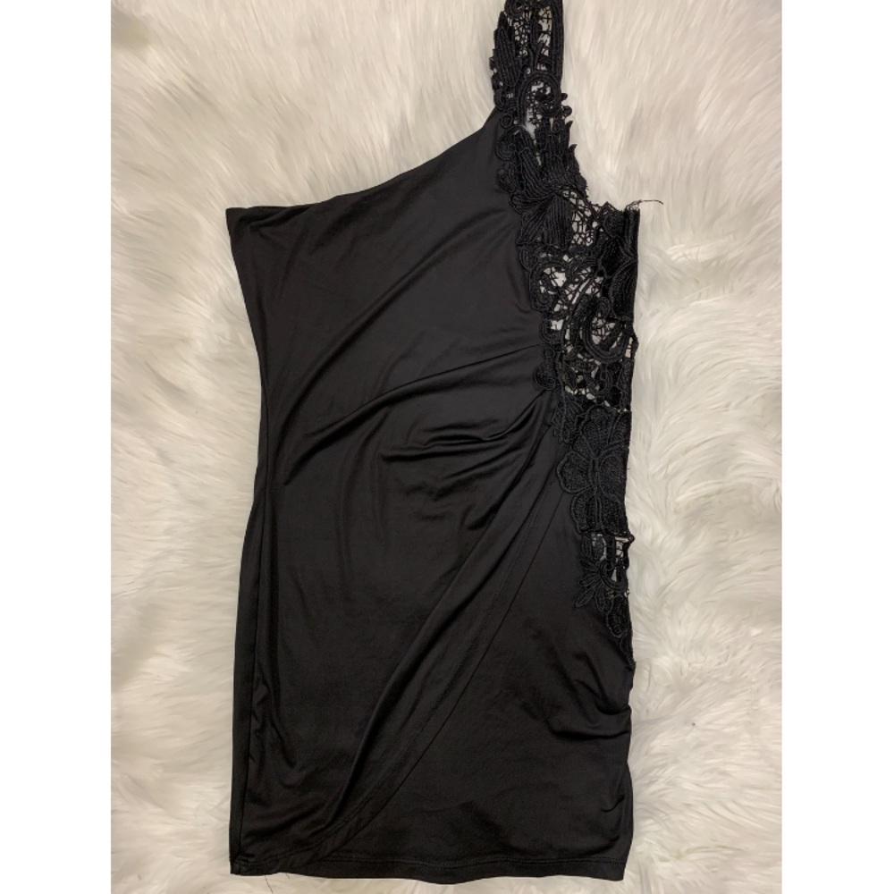Black Floral Lace One-Shoulder Mini Dress